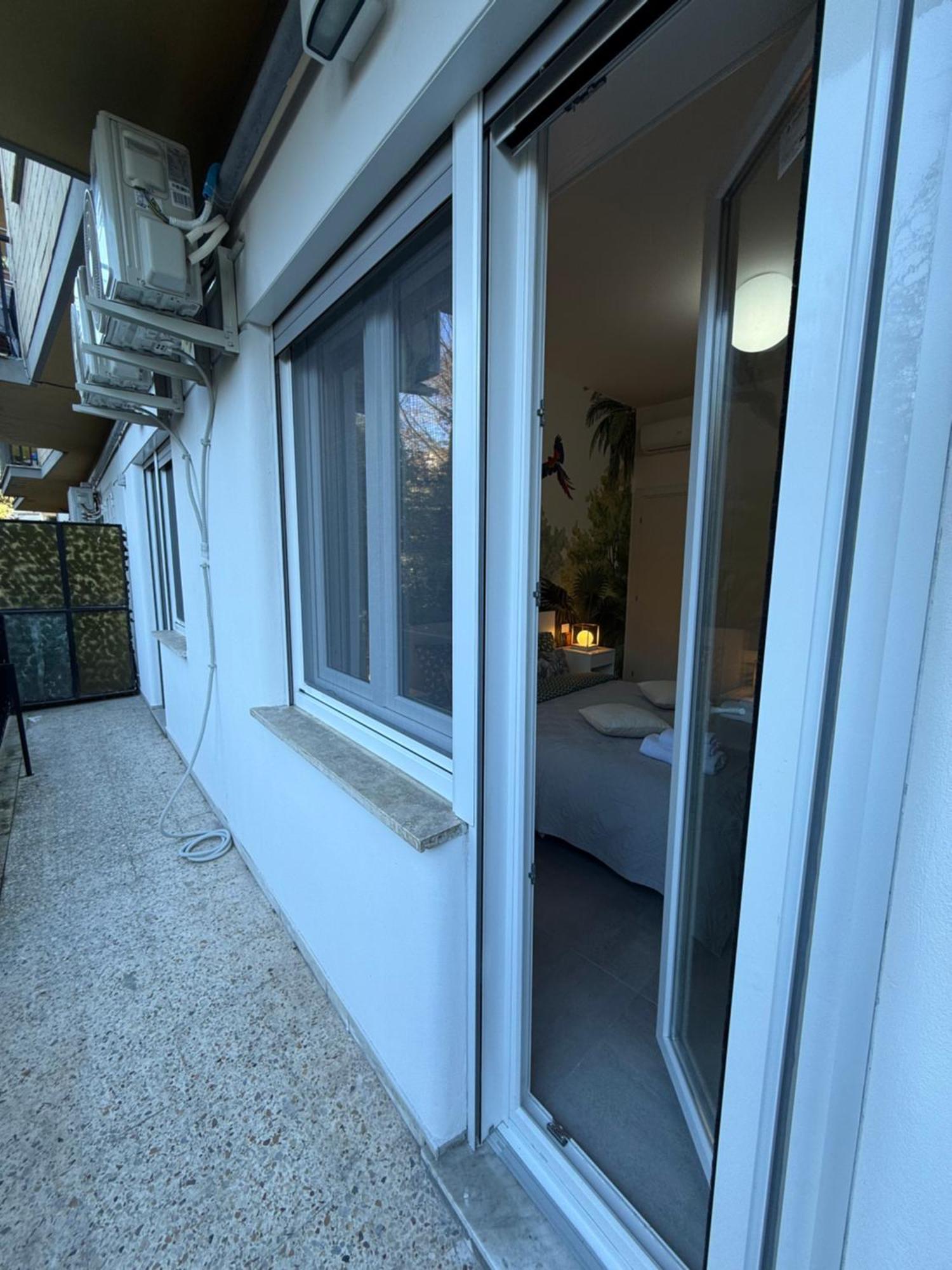 Entire 2br Near Casaletto Apartment Rome